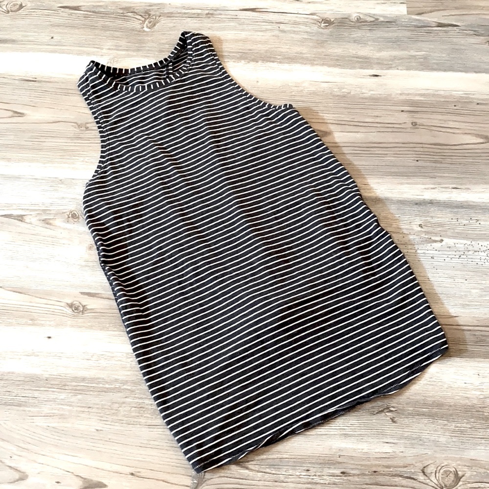 Women’s Lululemon Black & White Athletic Tank